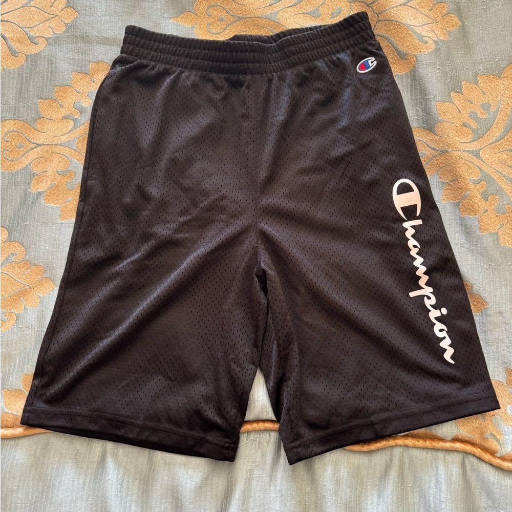 Boys Champion short size xl
